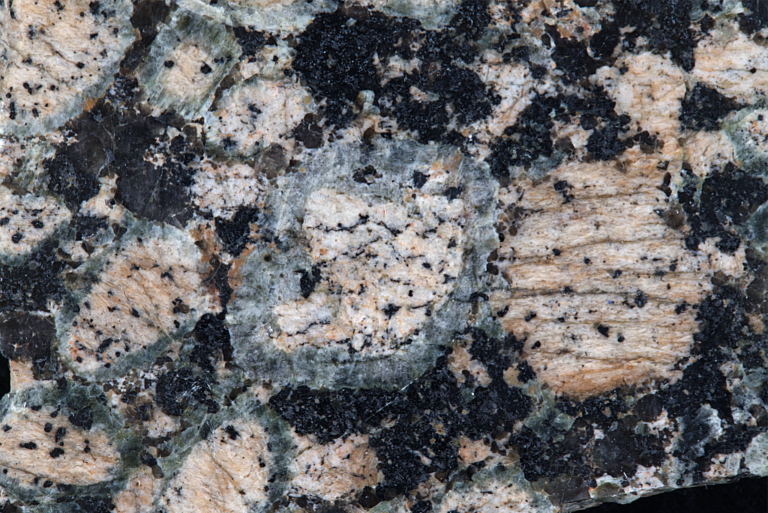 Übung Minerale und Gesteine