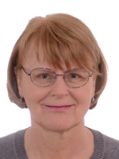 Götz-Neunhoeffer, Friedlinde