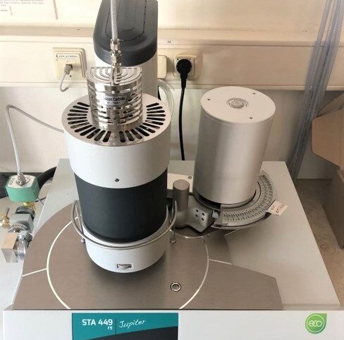 Beitragsbild für Simultane Thermogravimetrie – Dynamische Differenzkalorimetrie